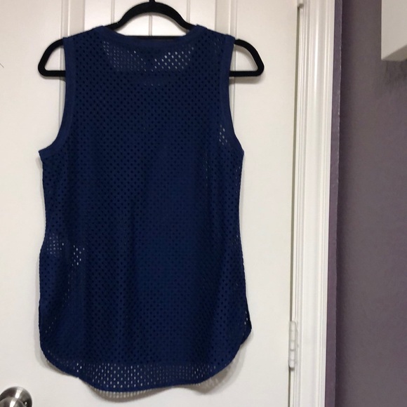 Banana Republic shirt - Picture 4 of 4